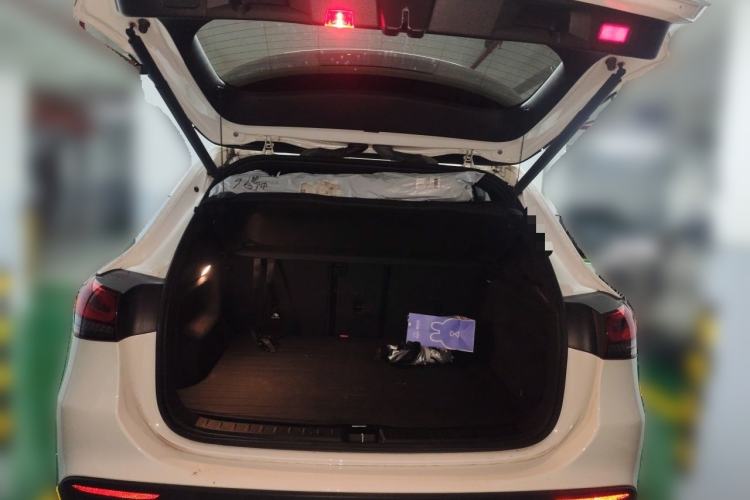 Used Mercedes-Benz GLA 2020 GLA 200 Trunk