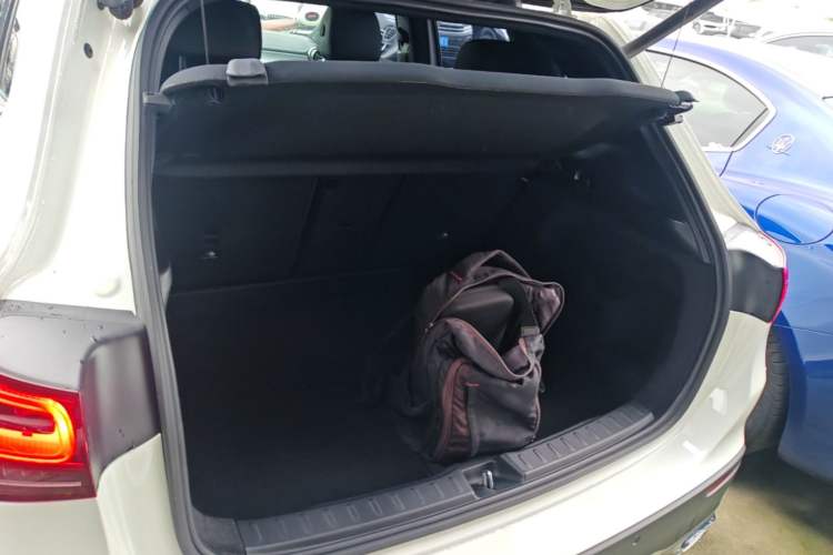 Used Mercedes-Benz GLA 2020 GLA 200 Trunk