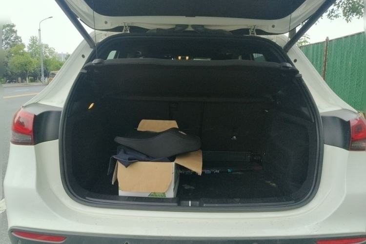 Used Mercedes-Benz GLA 2020 GLA 200 Trunk