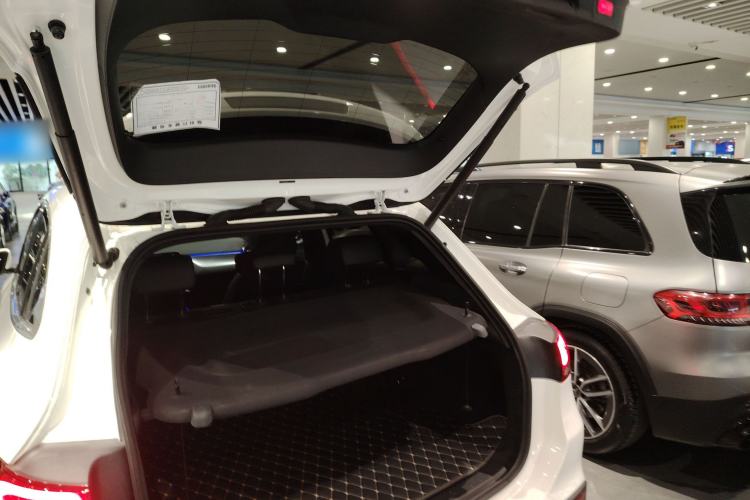 Used Mercedes-Benz GLA 2020 GLA 200 Trunk