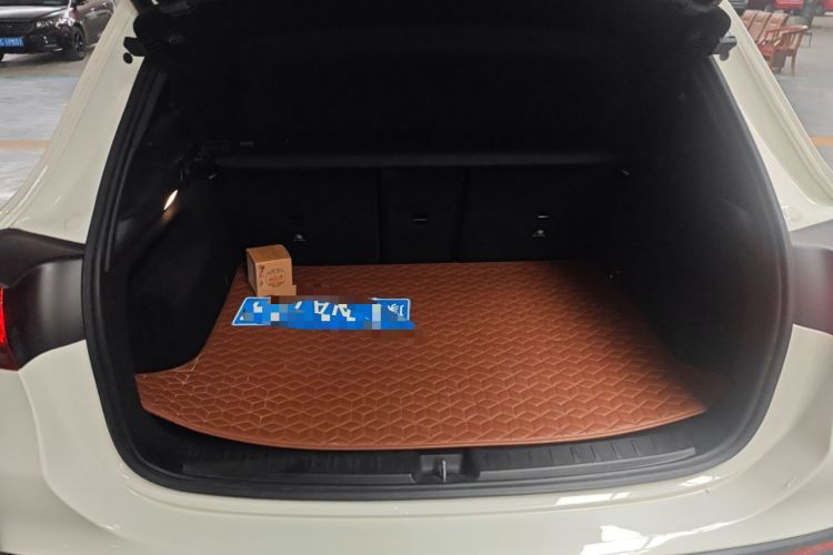 Used Mercedes-Benz GLA 2020 GLA 180 Trunk