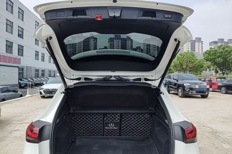 Used Mercedes-Benz GLA 2020 GLA 180 Trunk