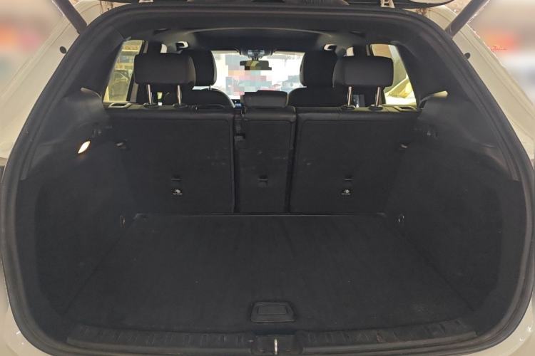 Used Mercedes-Benz GLA 2020 GLA 180 Trunk