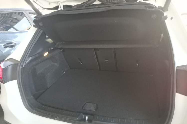 Used Mercedes-Benz GLA 2020 GLA 200 4MATIC Trunk