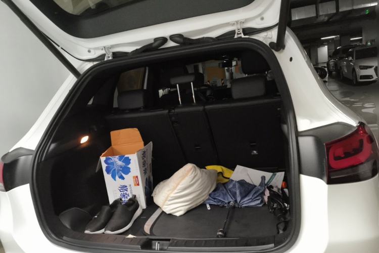 Used Mercedes-Benz GLA 2020 GLA 200 Trunk