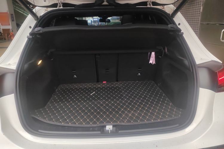 Used Mercedes-Benz GLA 2020 GLA 180 Trunk