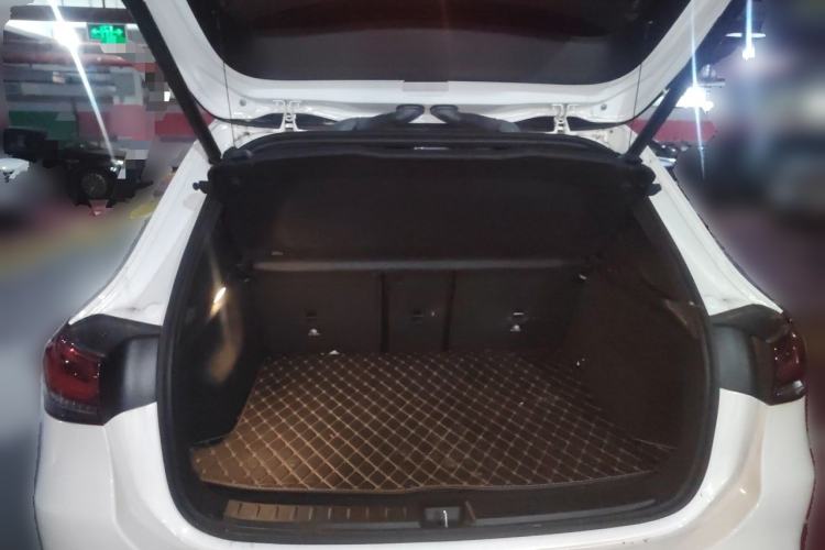 Used Mercedes-Benz GLA 2020 GLA 200 Trunk