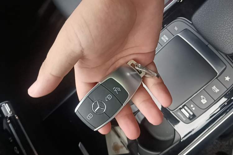 Used Mercedes-Benz GLA 2020 GLA 200 Vehicle Key