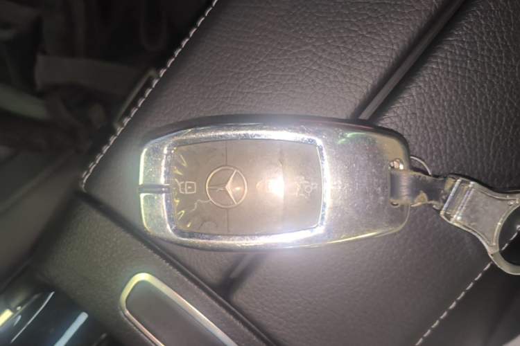 Used Mercedes-Benz GLA 2020 GLA 200 Vehicle Key