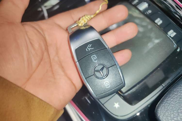 Used Mercedes-Benz GLA 2020 GLA 200 Vehicle Key