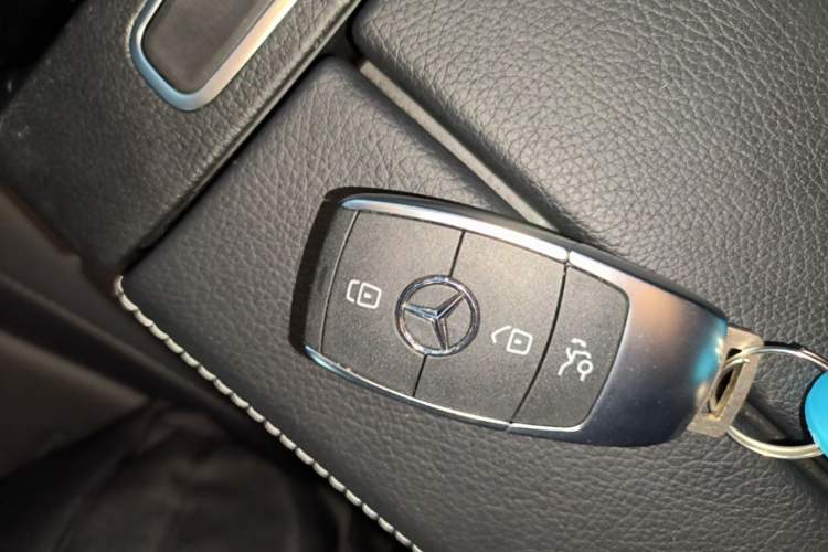 Used Mercedes-Benz GLA 2020 GLA 200 Vehicle Key