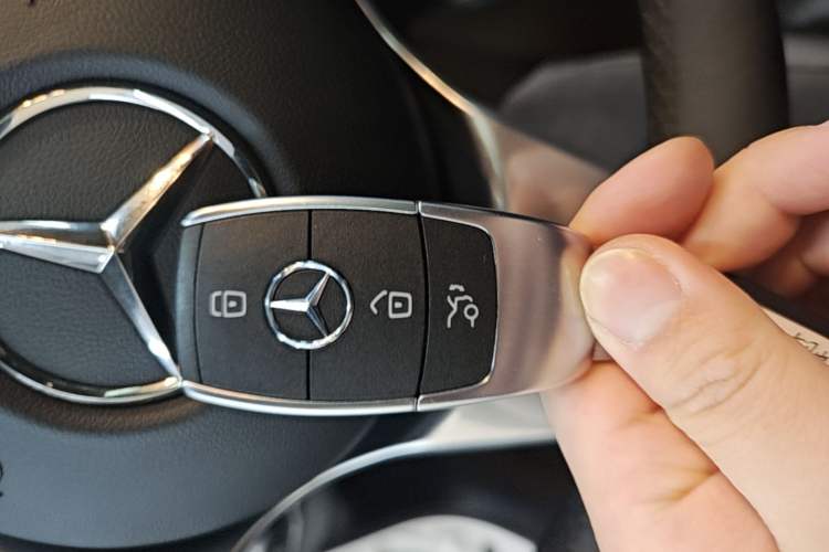 Used Mercedes-Benz GLA 2020 GLA 180 Vehicle Key