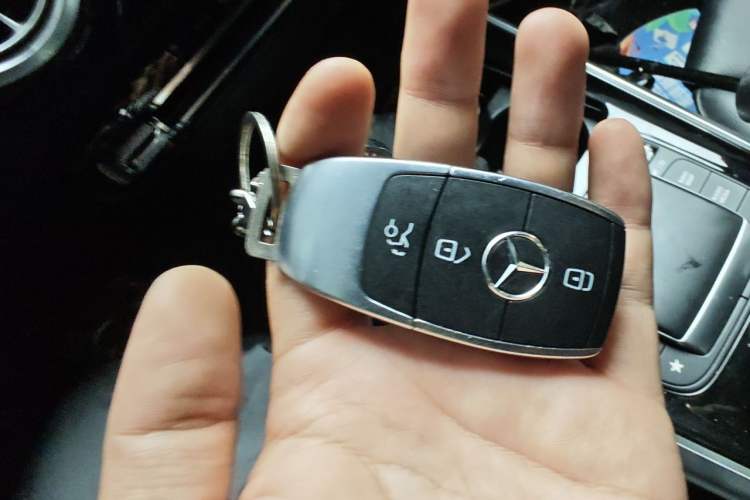 Used Mercedes-Benz GLA 2020 GLA 200 4MATIC Vehicle Key
