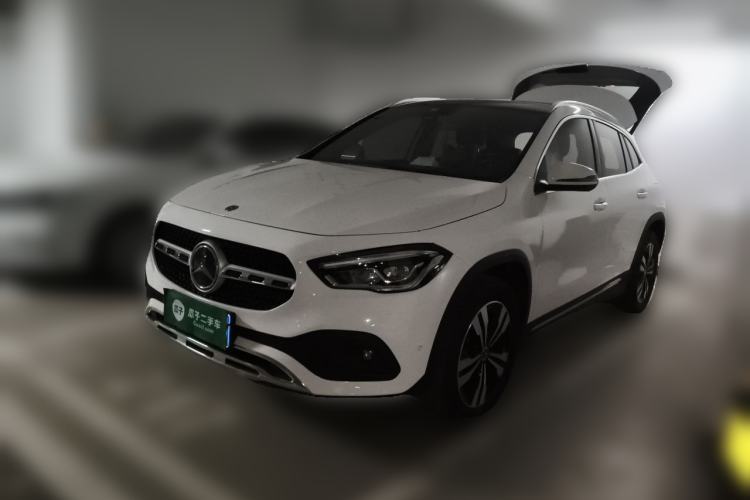 Ojetý Mercedes-Benz GLA 2020 GLA 200 Guazi used car, China used car export, Used car for sale, Used cars, Cheapest cars for sale