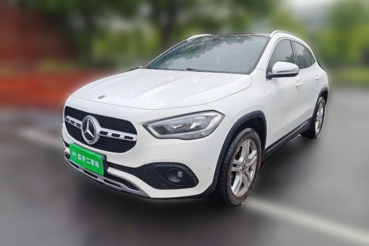 Gebrauchter Mercedes-Benz GLA 2020 GLA 180 Guazi used car, China used car export, Used car for sale, Used  cars, Cheapest cars for sale