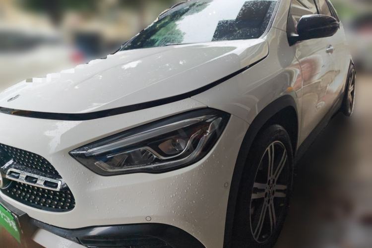 Used Mercedes-Benz GLA 2020 GLA 200 4MATIC Guazi used car, China used car export, Used car for sale, Used cars, Cheapest cars for sale