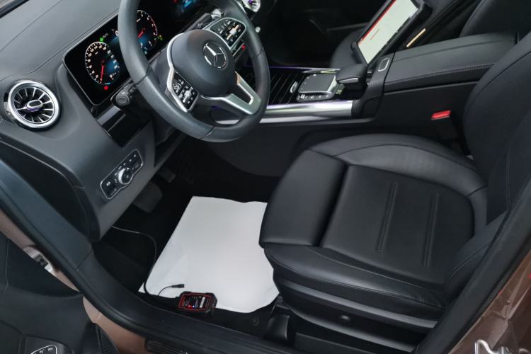 Used Mercedes-Benz GLA 2020 GLA 200 Left Front Seat