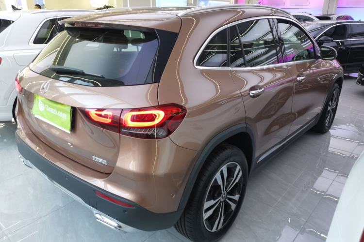 Used Mercedes-Benz GLA 2020 GLA 200 Rear Right 45 Deg
