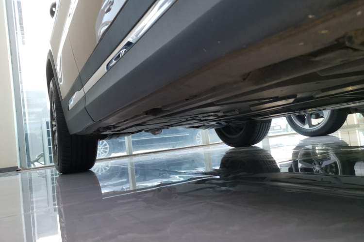 Used Mercedes-Benz GLA 2020 GLA 200 Right Side Sill