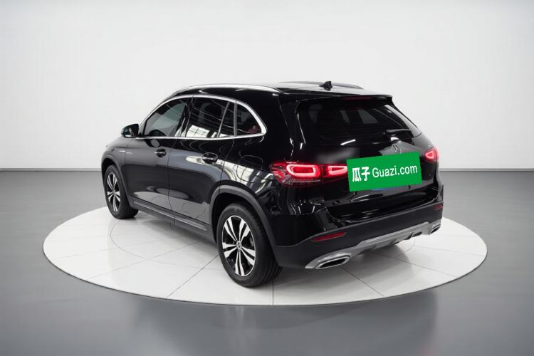Used Mercedes-Benz GLA 2022 Facelifted GLA 200 Exterior 2