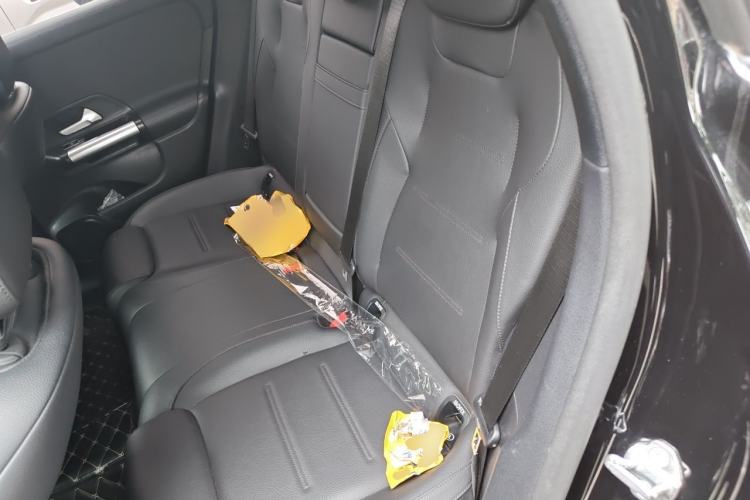 Used Mercedes-Benz GLA 2022 Second Facelift GLA 200 Left Rear Seat