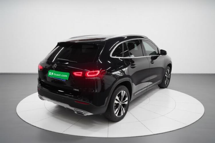 Used Mercedes-Benz GLA 2022 Facelifted GLA 200 Rear Right 45 Deg