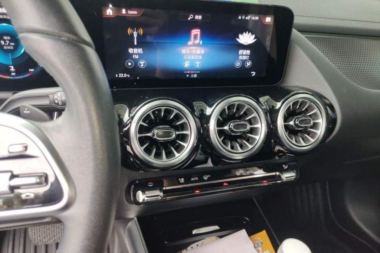 Used Mercedes-Benz GLA 2022 Facelifted GLA 200 Audio And AC Panel