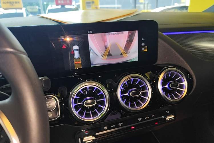 Used Mercedes-Benz GLA 2022 GLA 220 Audio And AC Panel