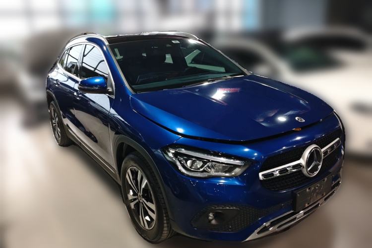Used Mercedes-Benz GLA 2022 GLA 220 Front Right 45 Deg