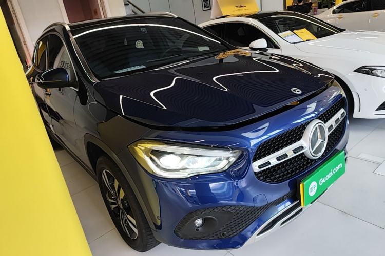 Used Mercedes-Benz GLA 2022 GLA 220 Front Right 45 Deg