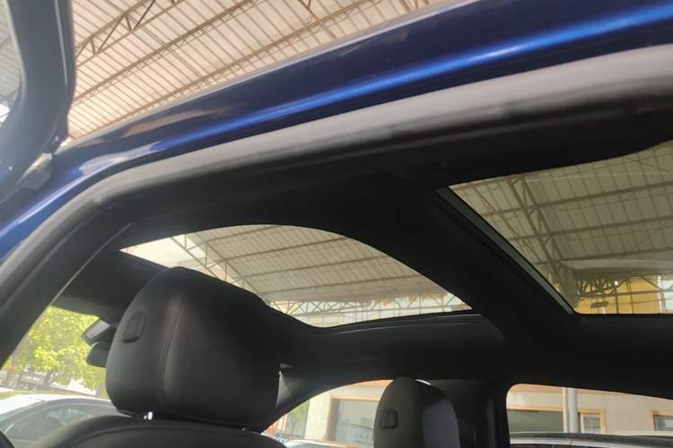 Used Mercedes-Benz GLA 2022 Second Facelift GLA 200 Headliner