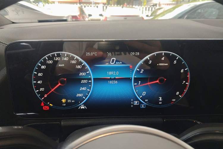 Used Mercedes-Benz GLA 2022 Second Facelift GLA 200 Instrument Cluster