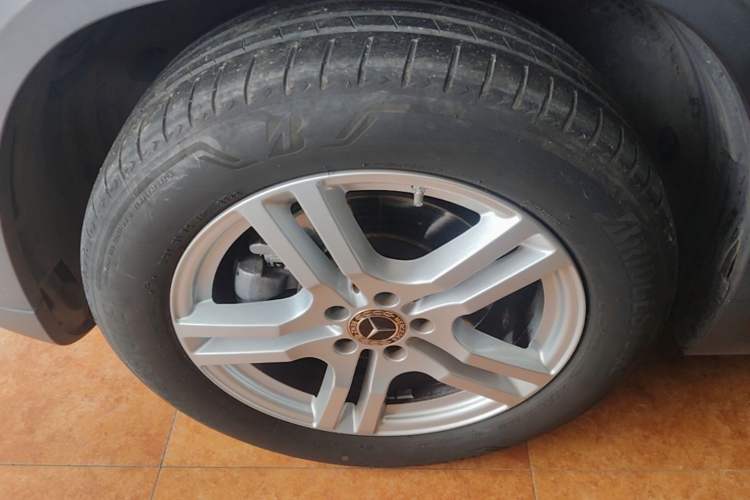 Used Mercedes-Benz GLA 2022 Second Facelift GLA 200 Left Front Wheel Hub