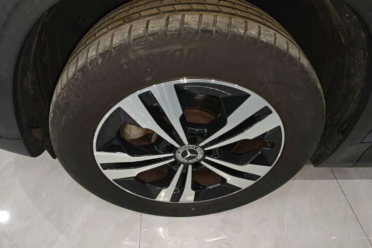 Used Mercedes-Benz GLA 2022 Facelifted GLA 200 Left Front Wheel Hub