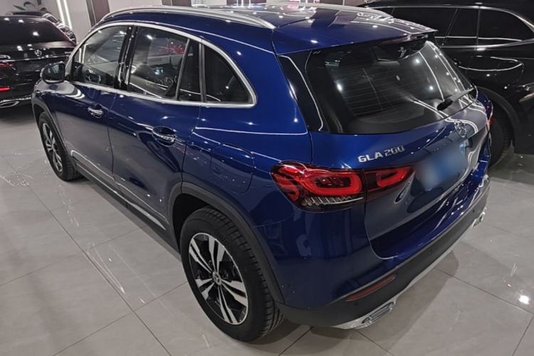 Used Mercedes-Benz GLA 2022 Facelifted GLA 200 Rear Left 45 Deg