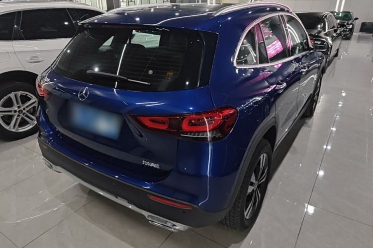 Used Mercedes-Benz GLA 2022 Facelifted GLA 200 Rear Right 45 Deg