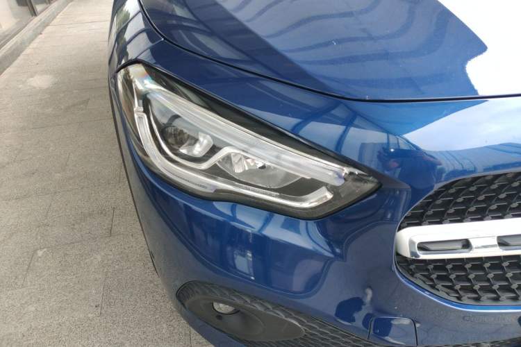 Used Mercedes-Benz GLA 2022 Facelifted GLA 200 Right Front Headlight