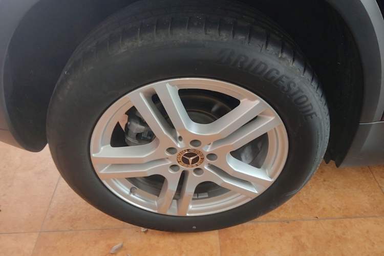 Used Mercedes-Benz GLA 2022 Second Facelift GLA 200 Right Rear Wheel Hub