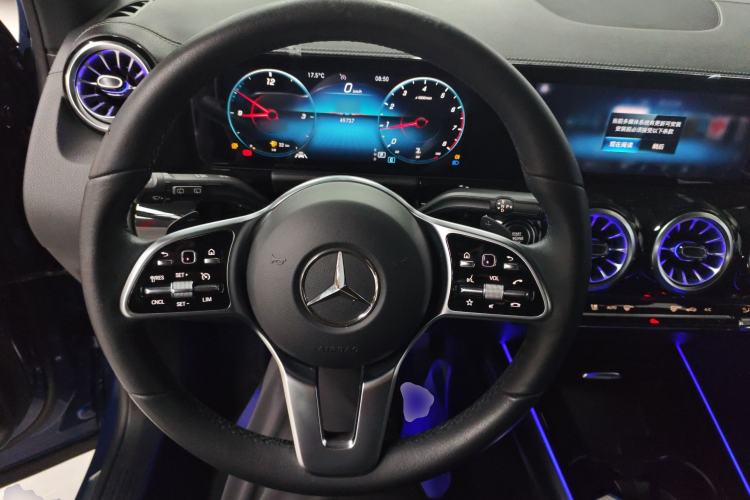 Used Mercedes-Benz GLA 2022 Facelifted GLA 200 Steering Wheel