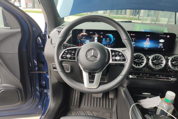 Used Mercedes-Benz GLA 2022 Facelifted GLA 200 Steering Wheel