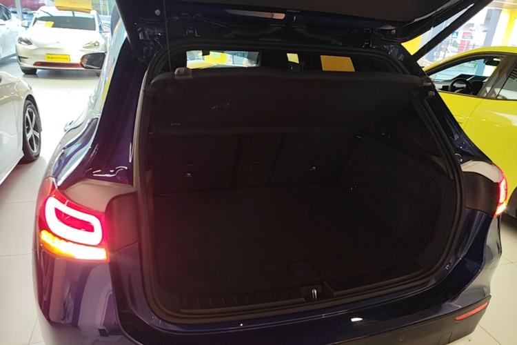 Used Mercedes-Benz GLA 2022 GLA 220 Trunk