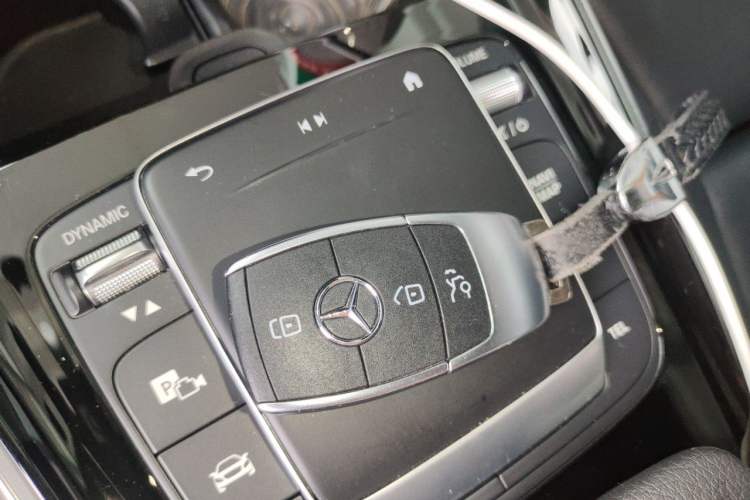 Used Mercedes-Benz GLA 2022 Facelifted GLA 200 Vehicle Key