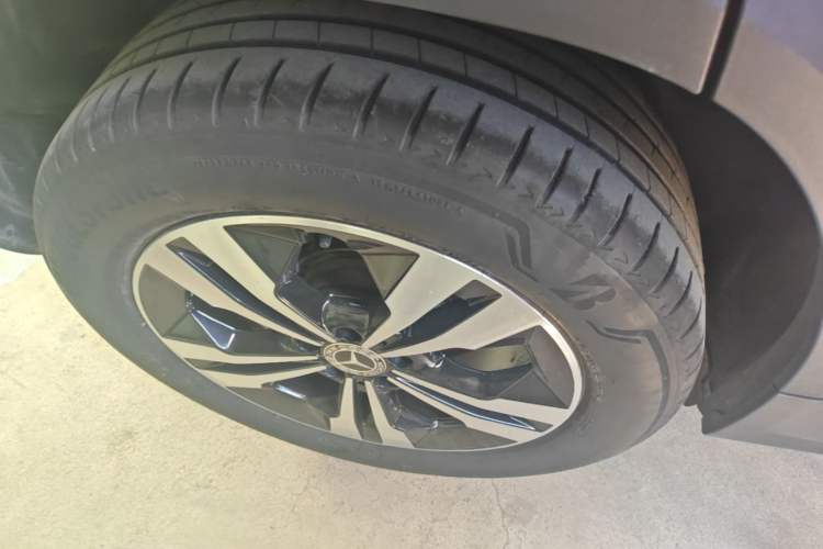 Used Mercedes-Benz GLA 2022 GLA 200 Right Rear Wheel Hub
