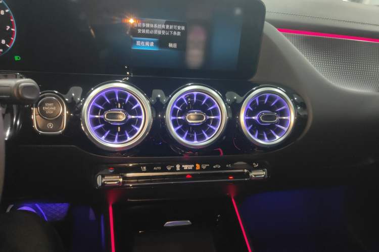 Used Mercedes-Benz GLA 2022 GLA 220 Audio And AC Panel