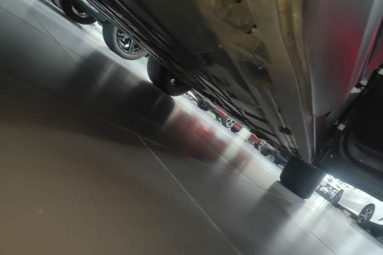 Used Mercedes-Benz GLA 2022 GLA 220 Right Side Sill