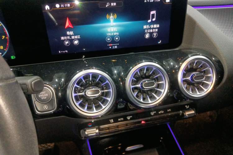 Used Mercedes-Benz GLA 2022 Facelifted GLA 200 Audio And AC Panel
