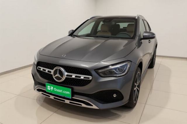 Ojetý Mercedes-Benz GLA 2022 GLA 220