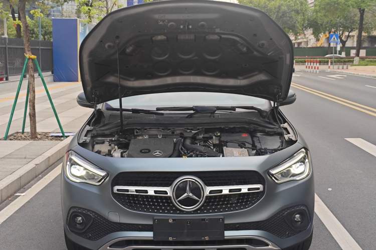 Used Mercedes-Benz GLA 2022 GLA 200 Engine Bay