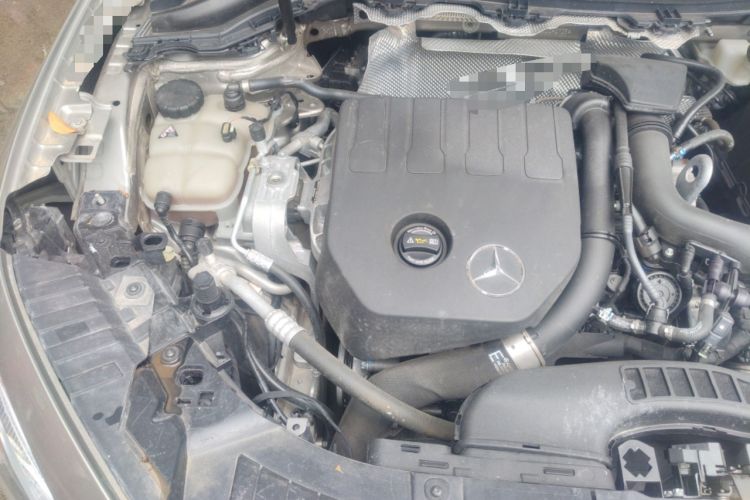 Used Mercedes-Benz GLA 2022 GLA 200 Engine Bay Right