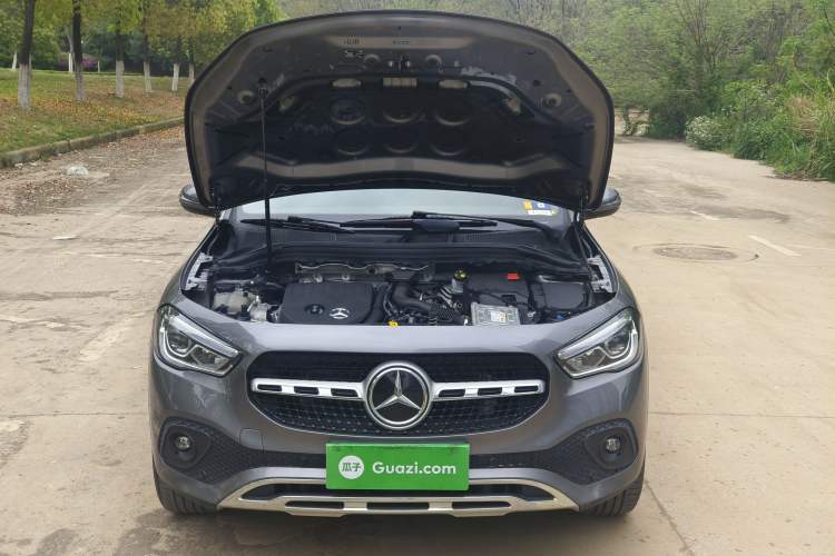 Used Mercedes-Benz GLA 2022 Second Facelift GLA 200 Engine Bay